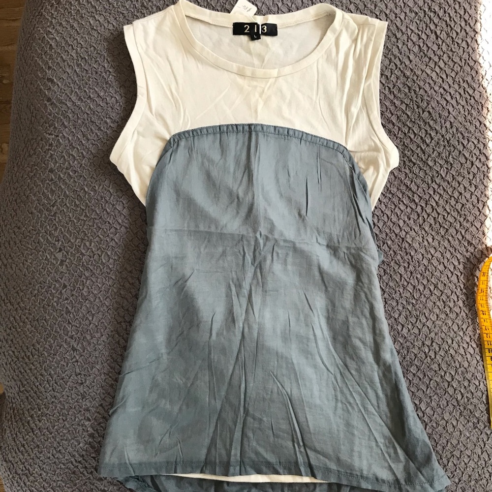 Cream and dusty blue sleeveless tie back shirt NWT